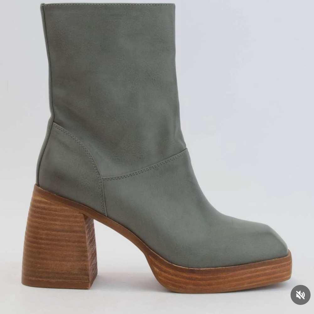 Sage vegan block heel boots